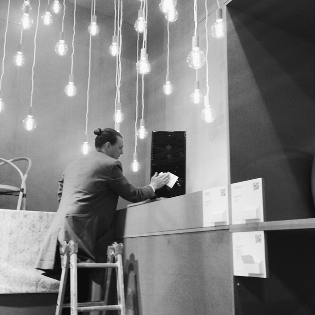 #crate #straightdesign #swedishdesigngoesmilan #madeandmerged #design #milano #swedishdesign #ilsaloni