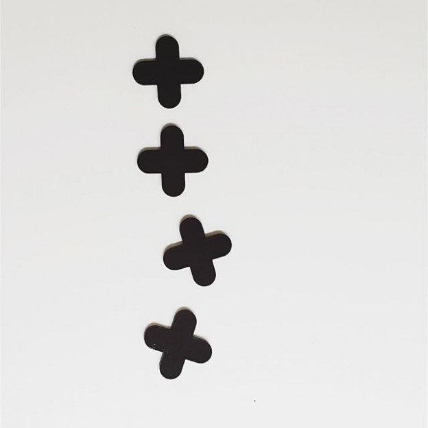 #straightdesign #crooked #straightline #blackandwhite #pattern #clover #swedishdesign #plexi