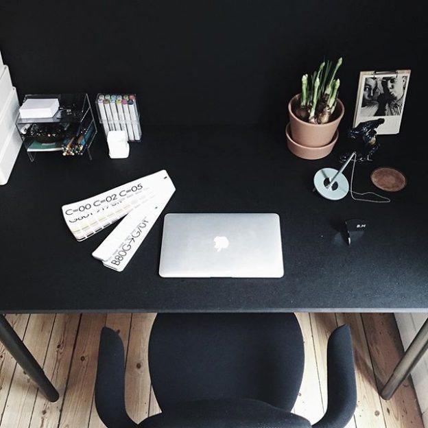 #office #vmg47 #straightdesign #vasastan #stockholm #scandinaviandesign #productdesign #desk #work #business