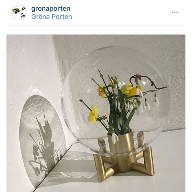 #spring #straightdesign #orb #grönaporten #vase #klong #klongvas #flower #productdesign #brass #stockholm #swedishdesign #interior