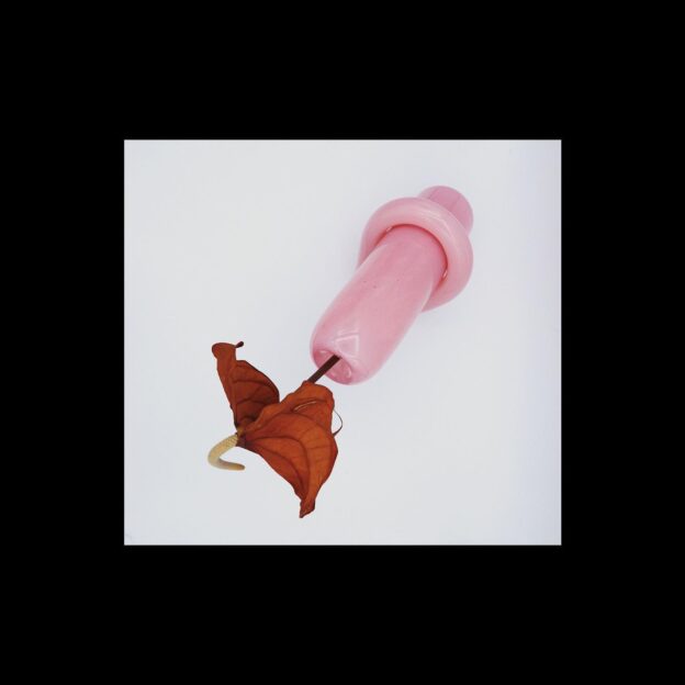 Happy Friday!Artefact No 3 – soon available in new colours.