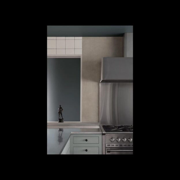 The kitchen at Säflacka, beautifully captured by Mathilda Werngren.