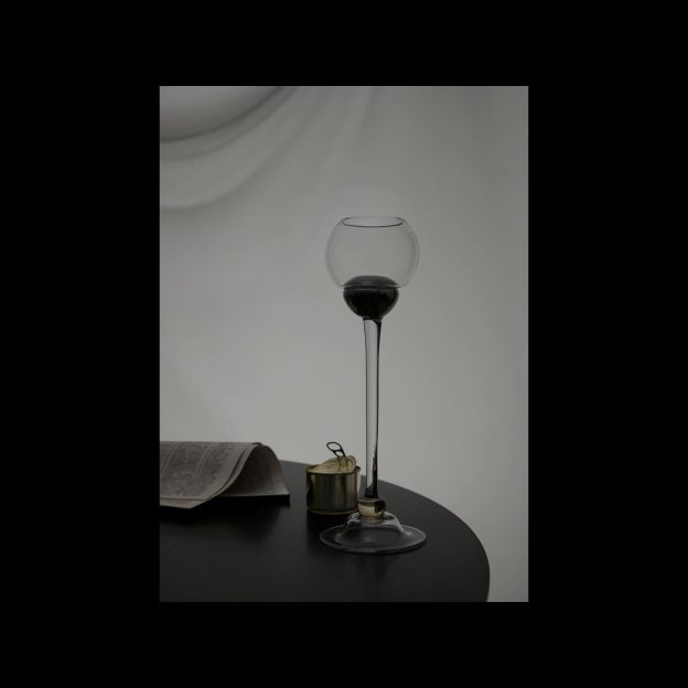 Wine Hag – the precursor to Artefact No 10.Designed for the exhibition “Love Icons” curated by Stefan Nilsson, Designgalleriet.