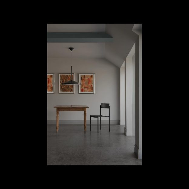 The interior of Säflacka is a blend of details from the 1820s with contemporary additions from the 2020s. While the extension features a more minimalistic style compared to the rest of the house, it still retains subtle original details.Photo: Mathilda Werngren