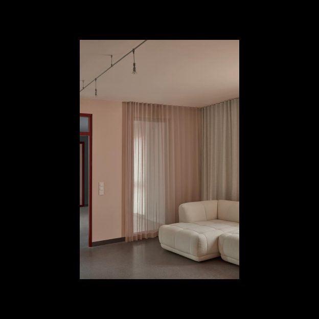 Salongsgatan, built in 2001 in Malmö, received a color update based on the original Falu red to a range of soft pinks. This, combined with dark, sober hues, bridges past inspiration with contemporary vibrancy.Photo: Mathilda Werngren